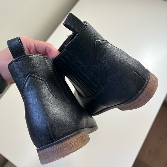 Girls black booties - Picture 4 of 4